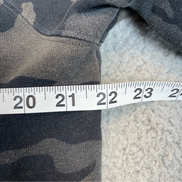 prAna Sweatshirts Womens L Black Camo Cozy Up Pullover Comfort - Picture 9 of 12